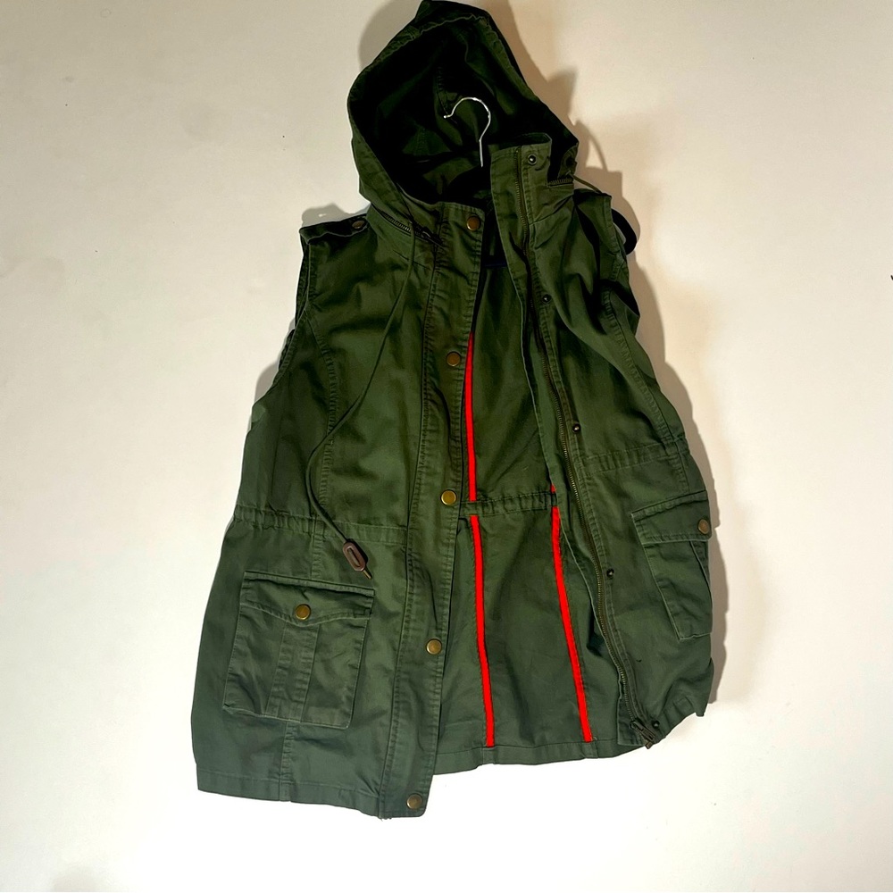Army green vest with military details